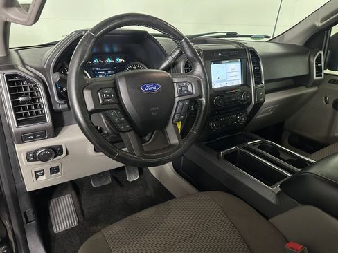 Used 2018 Ford F150 XLT w/ Equipment Group 302A Luxury AWD/4WD image 9