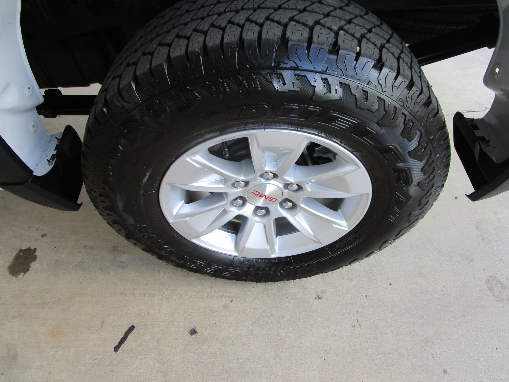 Used 2025 GMC Sierra 1500 Pro w/ Trailering Package AWD/4WD image 12