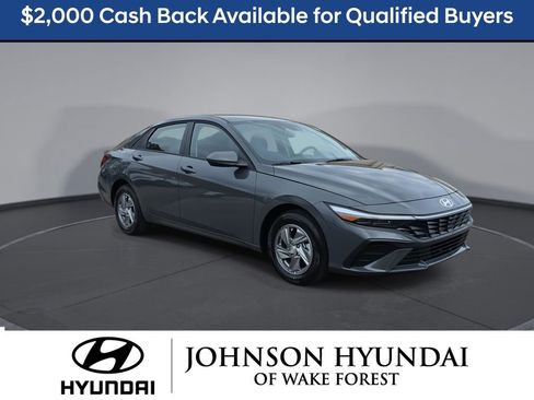 New 2026 Hyundai Elantra SE image 12