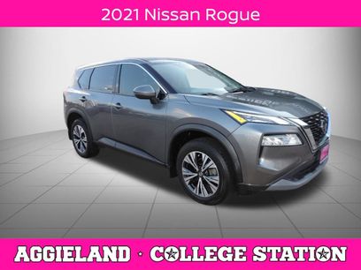 Used 2021 Nissan Rogue SV