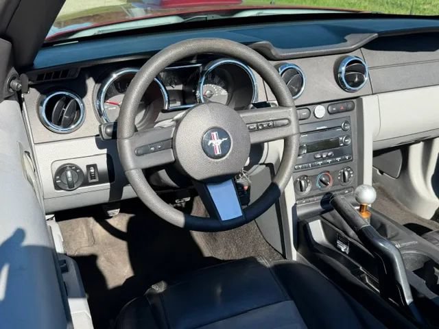 Used 2007 Ford Mustang GT Premium RWD image 24
