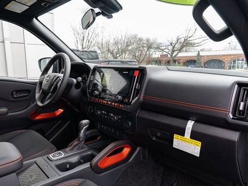 New 2026 Nissan Frontier PRO-4X w/ Pro-4x Convenience Package image 28