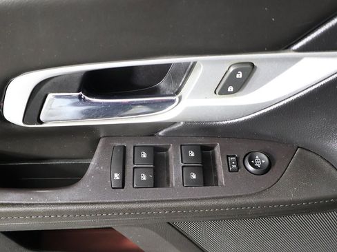 Used 2017 GMC Terrain SLE image 28