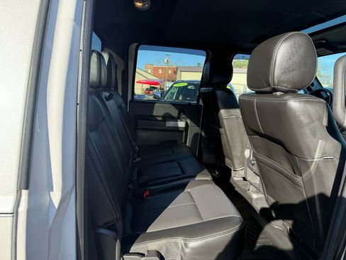 Used 2015 Ford F350 Lariat w/ Chrome Package image 25