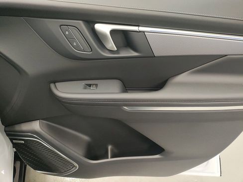 New 2026 Buick Enclave Sport Touring w/ Power Package image 9