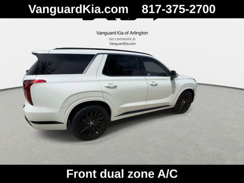 Used 2025 Hyundai Palisade Calligraphy AWD/4WD image 9