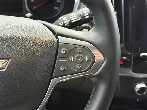 Used 2023 Chevrolet Traverse LT image 21