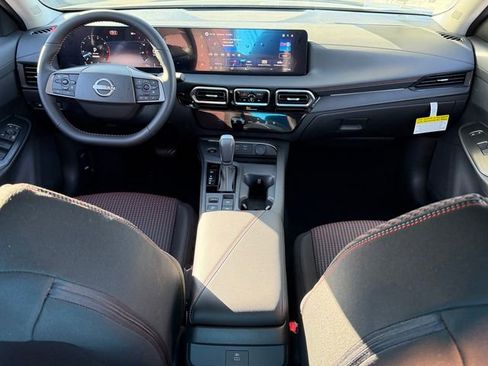 New 2026 Nissan Sentra SR FWD image 23