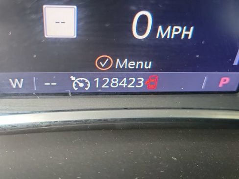Used 2019 Chevrolet Equinox LT AWD/4WD image 14