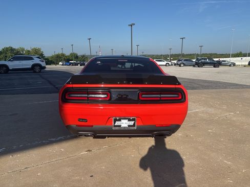 Used 2022 Dodge Challenger R/T w/ Blacktop Package image 4