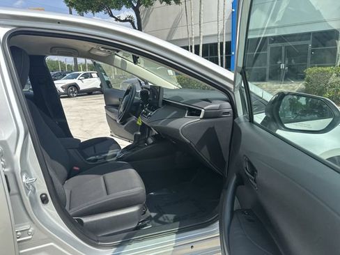 Used 2024 Toyota Corolla LE FWD image 29