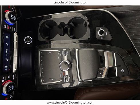 Used 2019 Audi Q7 3.0T Prestige image 29