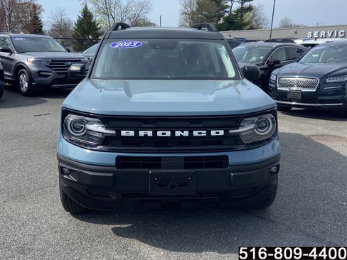 Used 2023 Ford Bronco Sport Outer Banks w/ Tech Package AWD/4WD image 2