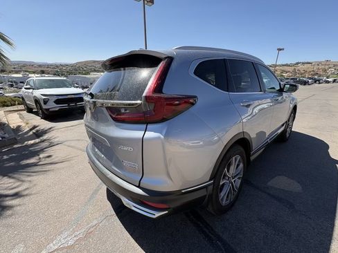 Used 2022 Honda CR-V Touring image 5