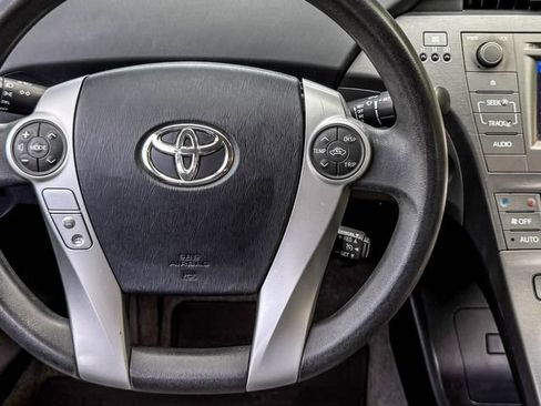 Used 2012 Toyota Prius Four image 30