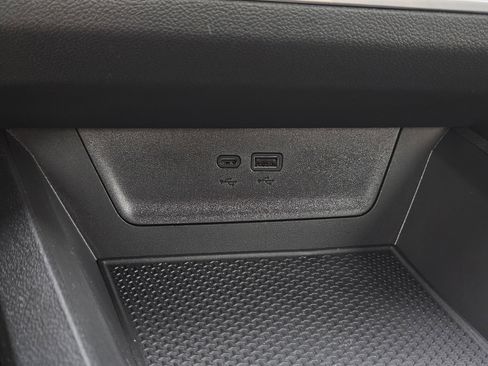 New 2026 Chevrolet Equinox RS w/ Convenience Package III image 24