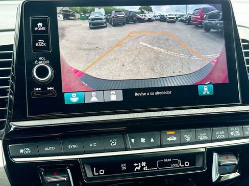 Used 2025 Honda Odyssey Sport-L image 14