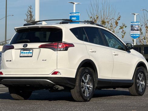 Used 2017 Toyota RAV4 XLE w/ Plus Extra Value Package image 8