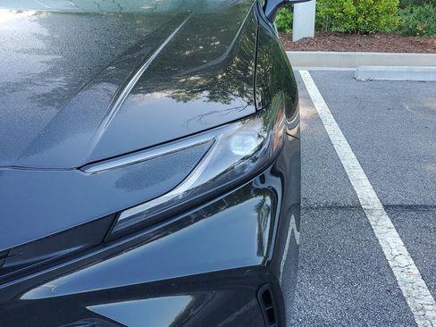 Used 2025 Toyota Camry LE w/ Convenience Package FWD image 4