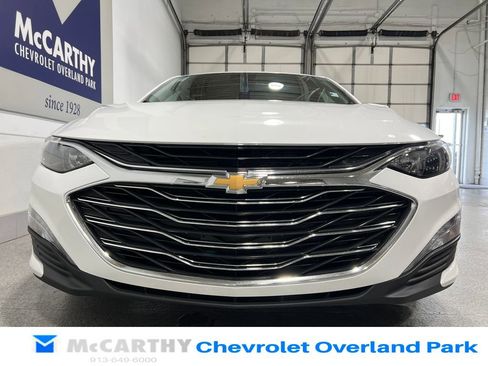 Used 2024 Chevrolet Malibu LT FWD image 10