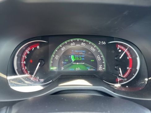 Used 2025 Toyota RAV4 XLE AWD/4WD image 14