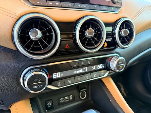 Used 2024 Nissan Sentra SV w/ SV Premium Package image 24