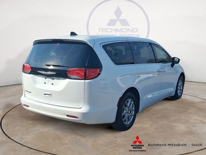 Used 2024 Chrysler Voyager LX