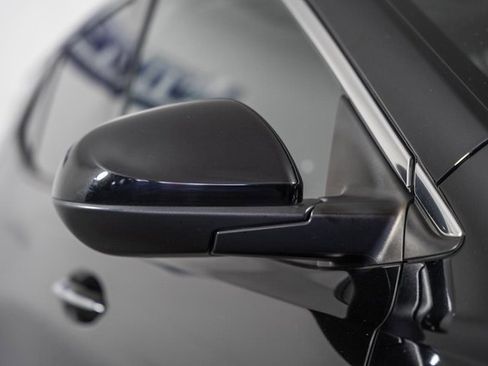 Used 2023 Buick Encore GX Essence w/ Experience Buick Package image 14