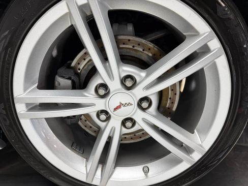 Used 2009 Chevrolet Corvette Convertible w/ Preferred Equipment Group RWD image 8