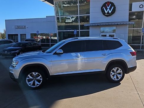 Used 2019 Volkswagen Atlas SE image 8