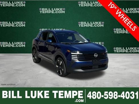 Used 2025 Nissan Kicks SR FWD image 1