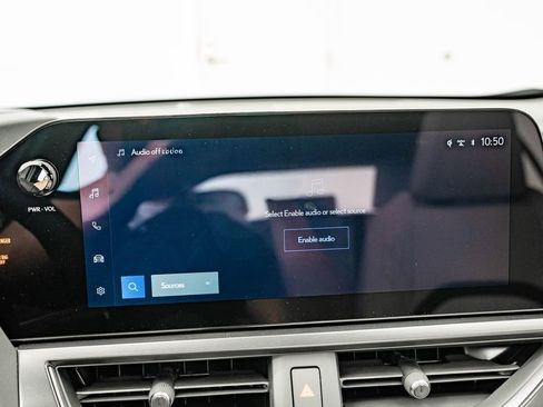 New 2026 Lexus UX 300h AWD image 32
