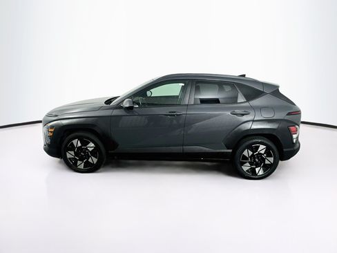 Used 2025 Hyundai Kona SEL FWD image 4