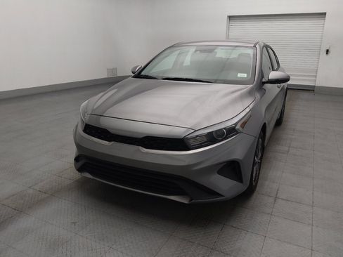 Used 2023 Kia Forte LXS w/ LXS Technology Package FWD image 15
