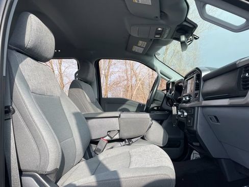 Used 2022 Ford F150 XLT w/ Equipment Group 301A Mid AWD/4WD image 10
