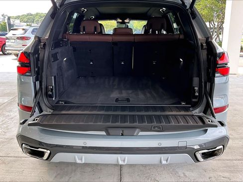 Used 2026 BMW X5 xDrive40i w/ M Sport Package AWD/4WD image 34