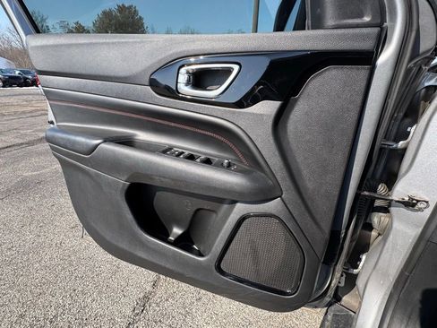 Used 2022 Jeep Compass Trailhawk w/ Trailhawk Convenience Group image 25