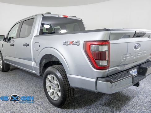 Used 2023 Ford F150 XLT AWD/4WD image 5