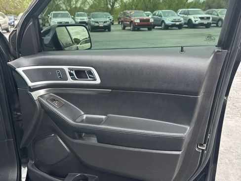 Used 2014 Ford Explorer Sport w/ Equipment Group 401A AWD/4WD image 8
