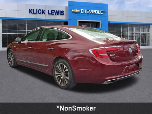 Used 2017 Buick LaCrosse Premium w/ Driver Confidence Package #2 AWD/4WD image 5