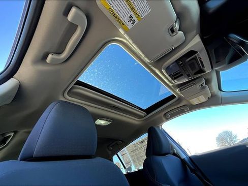 New 2025 Subaru Crosstrek 2.0i Premium image 25