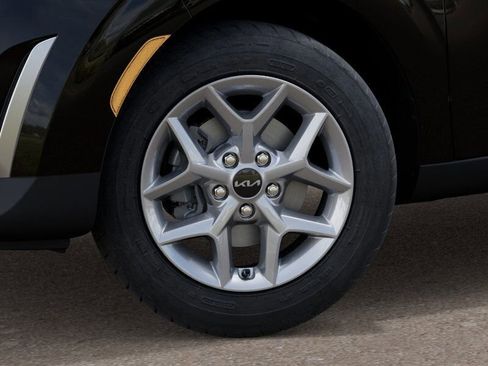 New 2025 Kia Soul S FWD image 10