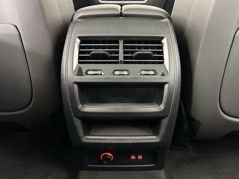 Used 2024 BMW X5 xDrive40i w/ Parking Assistance Package AWD/4WD image 31
