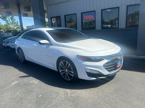 Used 2022 Chevrolet Malibu LT FWD image 26