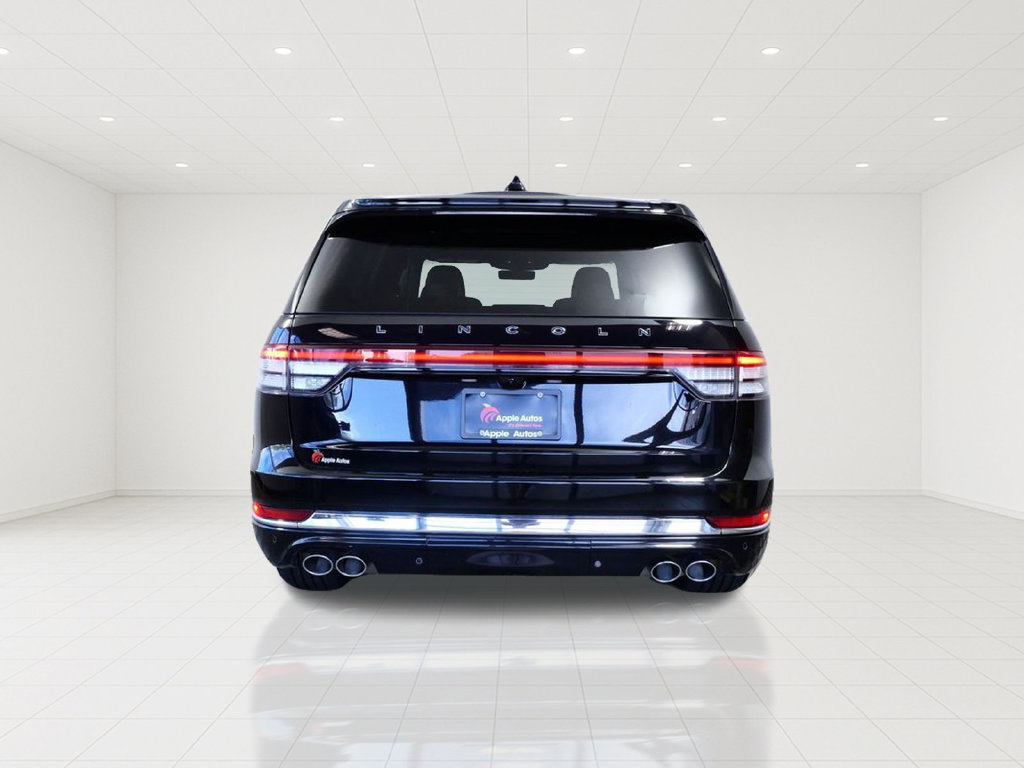 Certified 2025 Lincoln Aviator Black Label AWD/4WD image 5