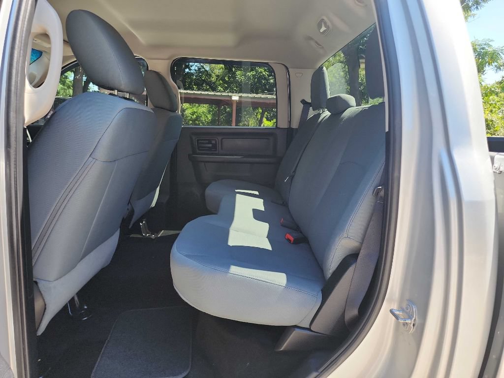 Used 2015 RAM 2500 Tradesman w/ Chrome Appearance Group AWD/4WD image 34
