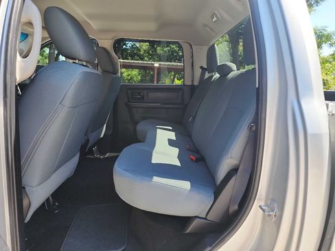 Used 2015 RAM 2500 Tradesman w/ Chrome Appearance Group AWD/4WD image 34