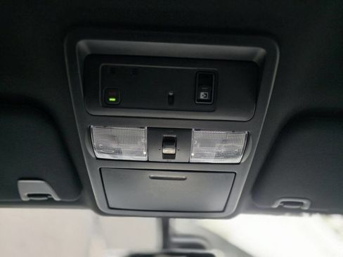 Used 2018 Nissan Titan SL w/ Midnight Edition image 55