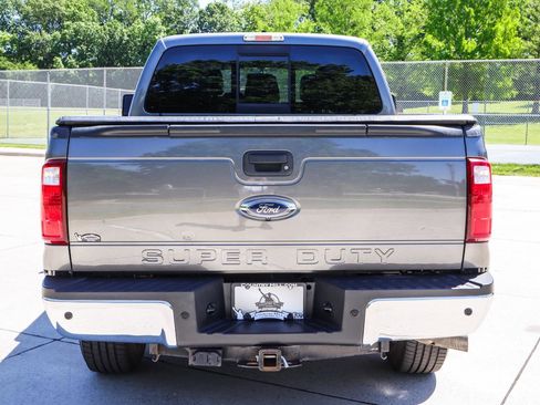 Used 2013 Ford F250 Lariat w/ Lariat Interior Pkg AWD/4WD image 18
