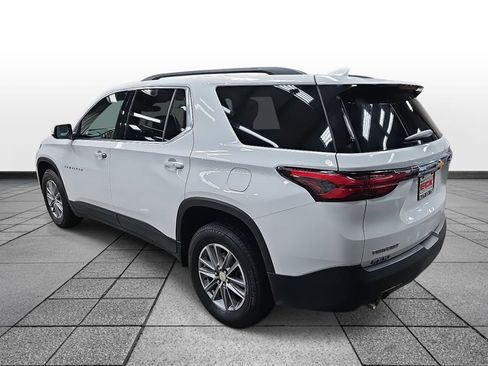 Used 2023 Chevrolet Traverse LT image 7